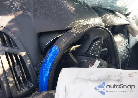 2018 Ford Focus Se из США, поврежденный, VIN 1FADP3F25JL328608